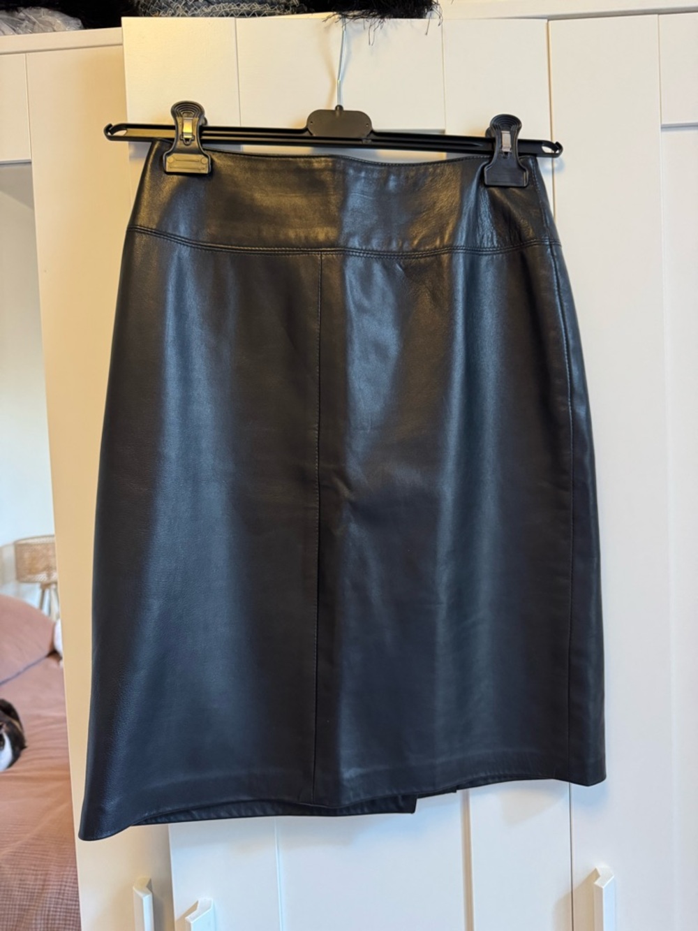 Danier Lamskin Leather Pencil Skirt